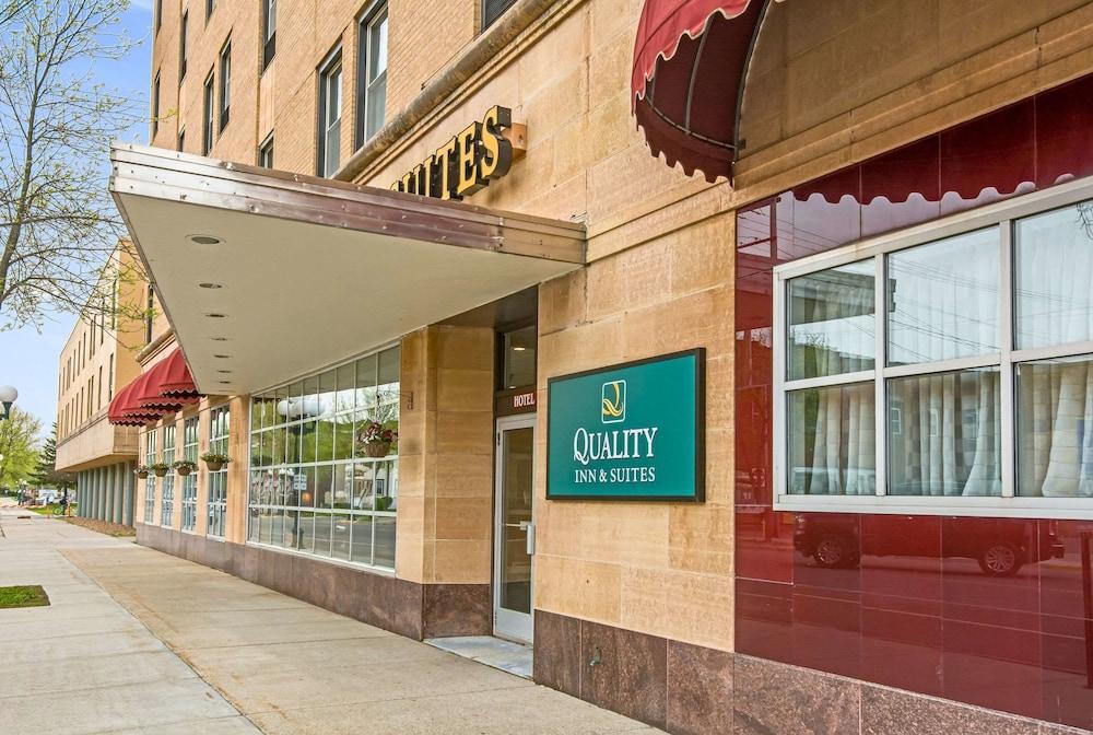 Quality Inn & Suites Virginia MN photo 12