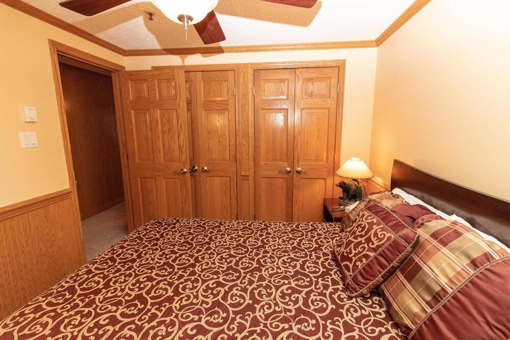 Mountaintop Condos photo 15