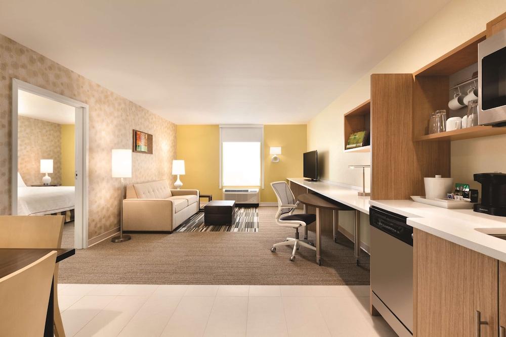 Home2 Suites by Hilton Phoenix Tempe, University Research Park photo 21