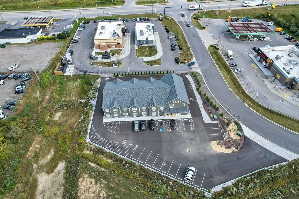 Holmes Suites Inn Columbus Pataskala - I-70 East photo 16