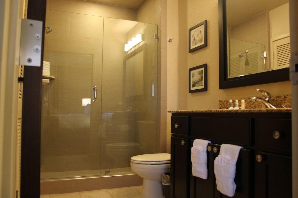 Comfort Inn Bentonville - Crystal Bridges photo 20
