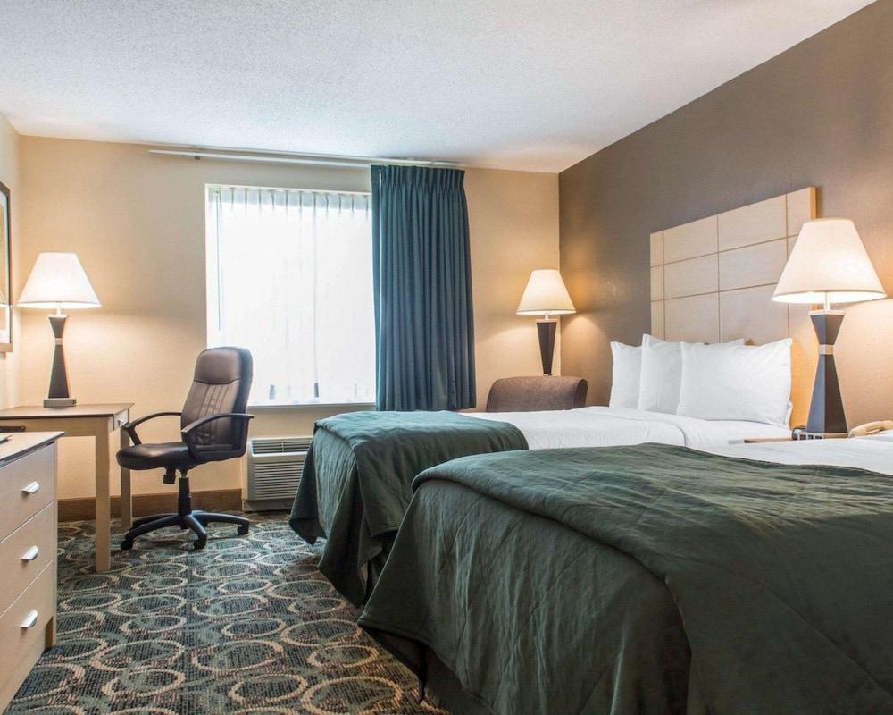Quality Inn Geneseo photo 43