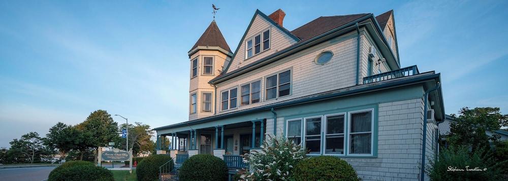 The Inn on Onset Bay photo 2