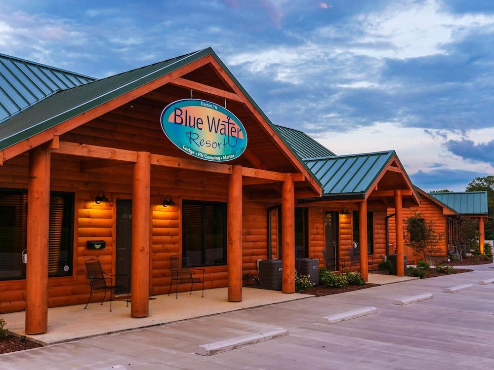 Blue Water Resort photo 1