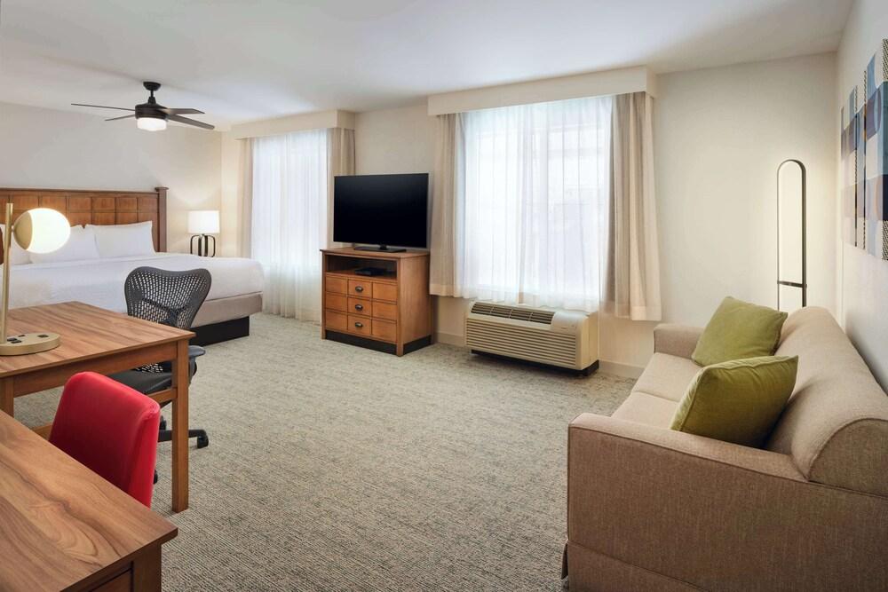 Homewood Suites by Hilton Atlanta Midtown, GA photo 13
