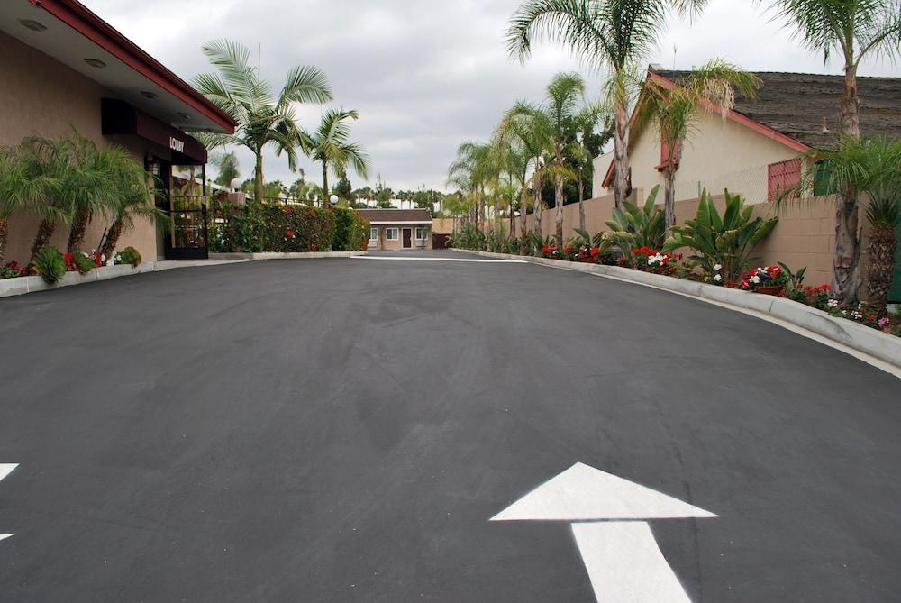 Budget Inn Anaheim photo 22