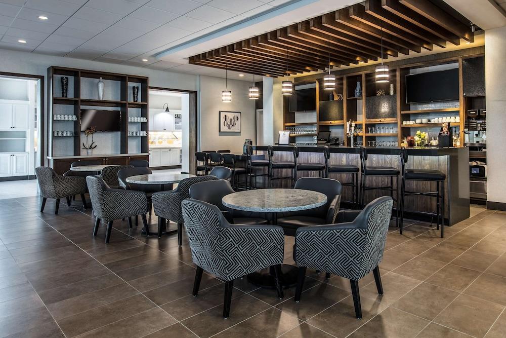 Hyatt Place Delano photo 39
