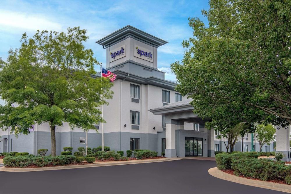 Spark by Hilton Montgomery EastChase photo 1