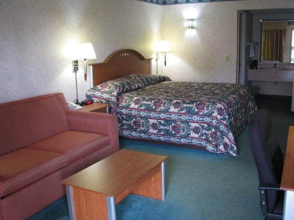 Royal Inn Motel photo 2