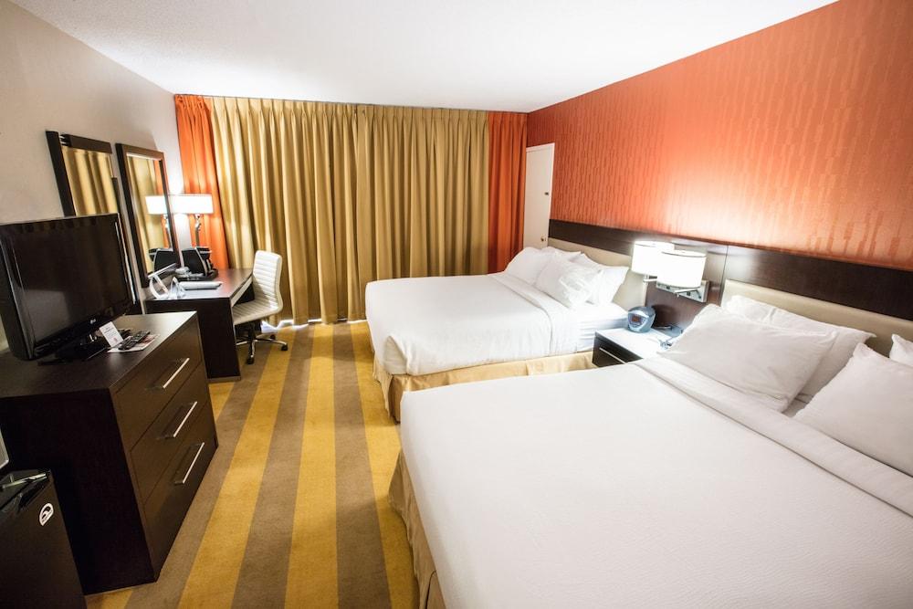 Wyndham Rochester Downtown photo 5