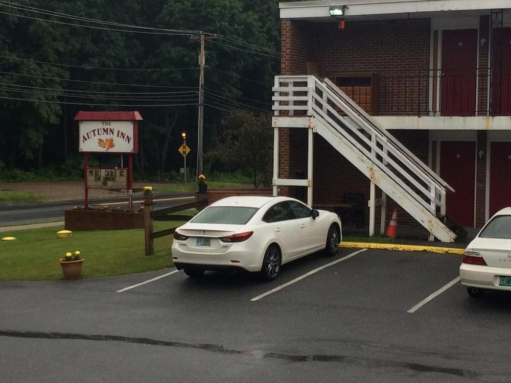 The Autumn Inn photo 8