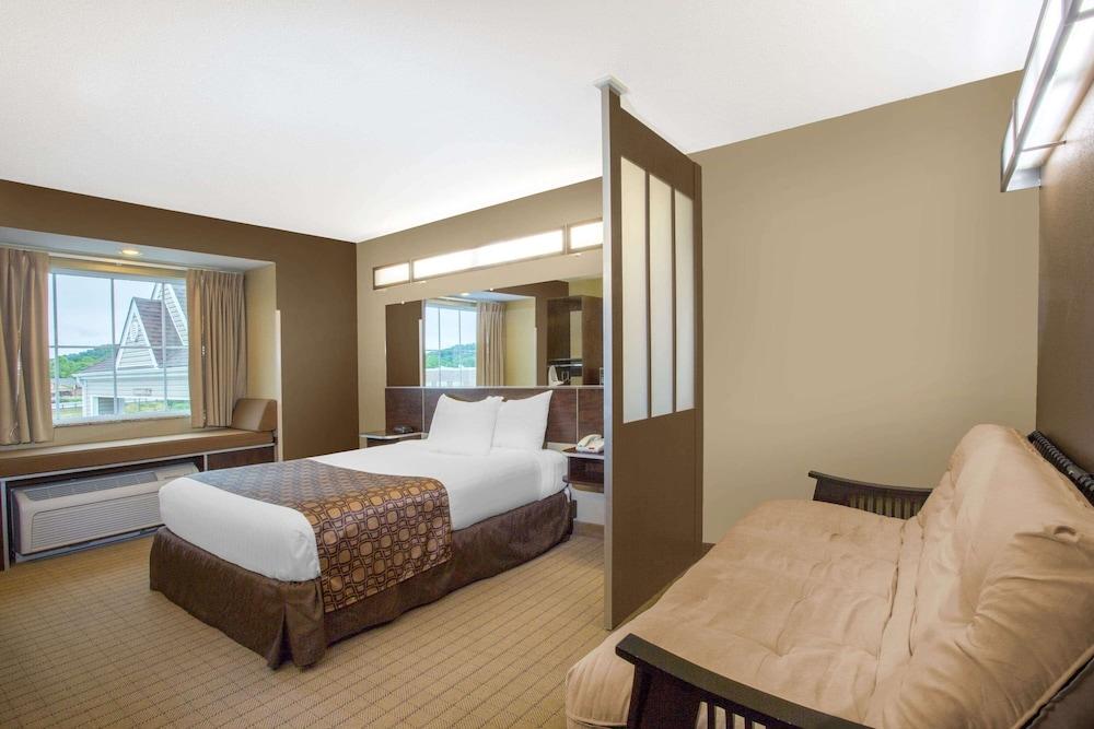 Microtel Inn & Suites by Wyndham Mansfield photo 5