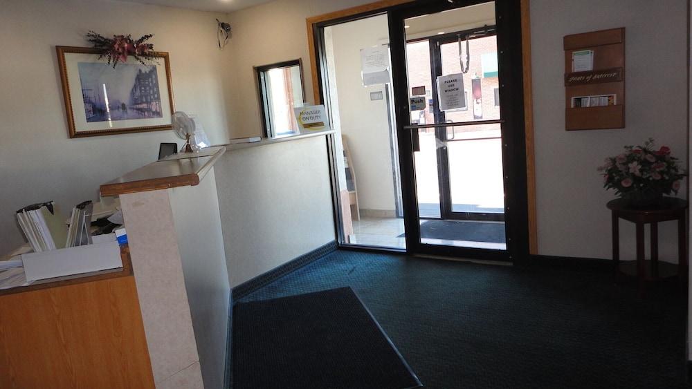 Knights Inn Crawfordsville photo 3