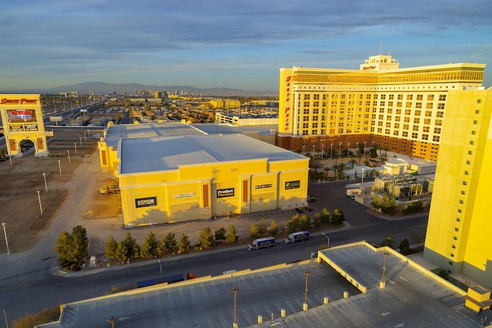 Grandview at Las Vegas photo 14