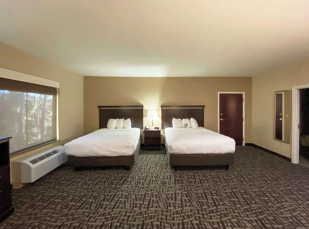 Comfort Suites Kings Bay Naval Base Area photo 28