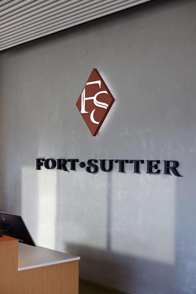 The Fort Sutter Sacramento, Tapestry Collection by Hilton photo 9
