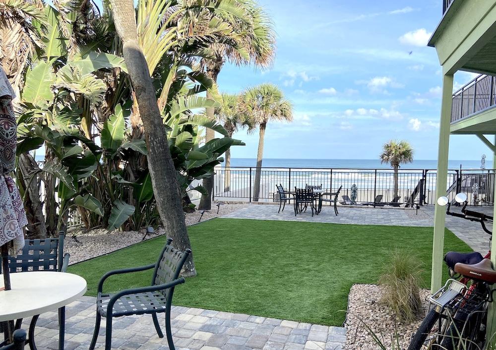 Organic Beach Retreat photo 17