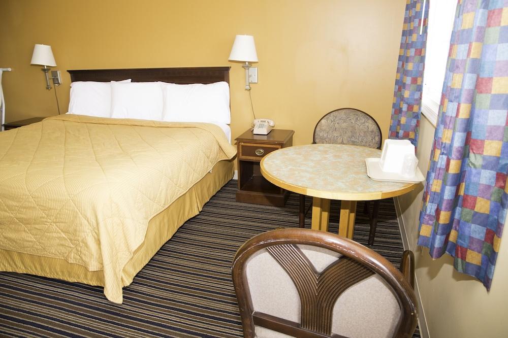 Capri inn and Suites photo 12