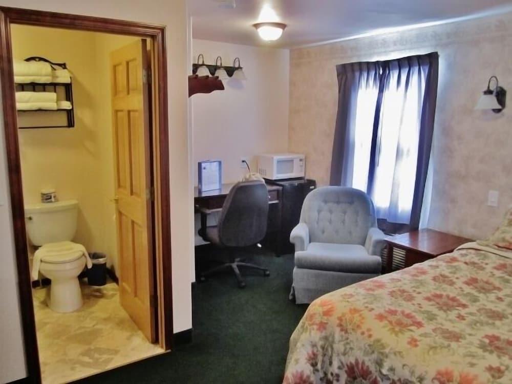 DB Botique and Cabins photo 31