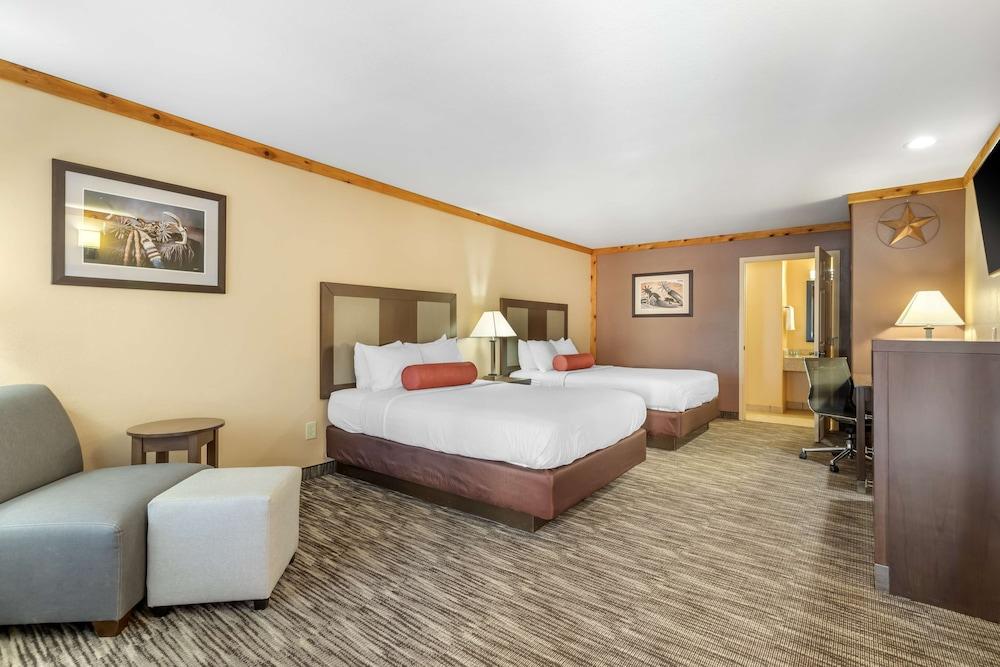 Best Western Windwood Inn & Suites photo 24