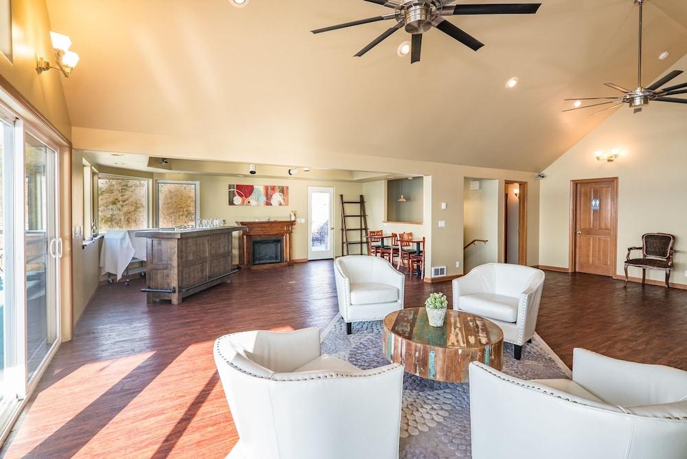 Camano Island Inn photo 34
