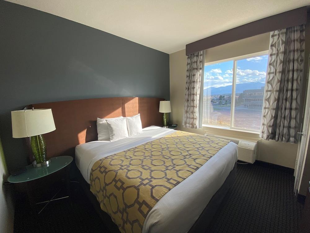 Baymont by Wyndham Colorado Springs photo 19
