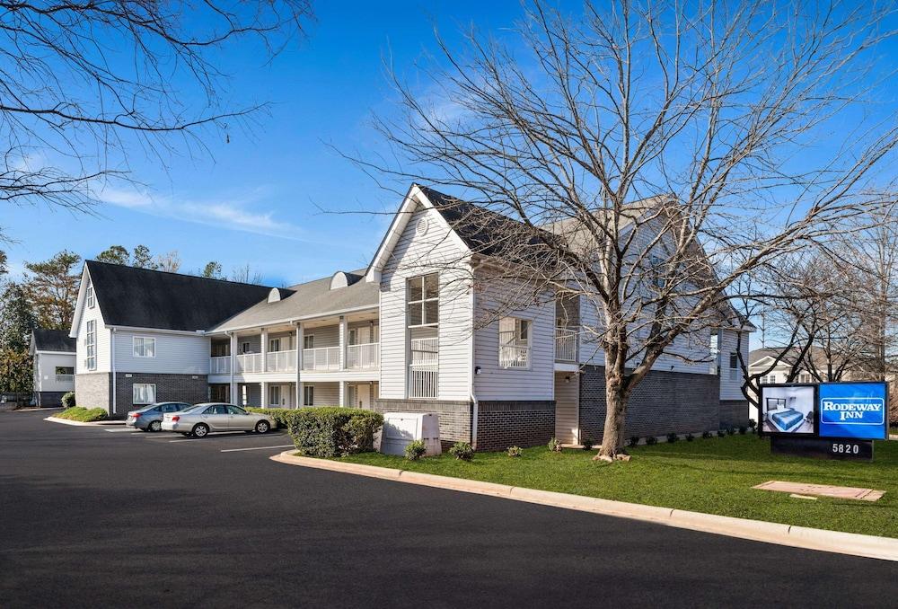 Rodeway Inn Charlotte Independence Blvd. photo 1