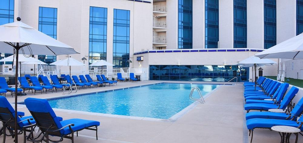 Montego Bay Resort Casino by Peppermill Resorts photo 6