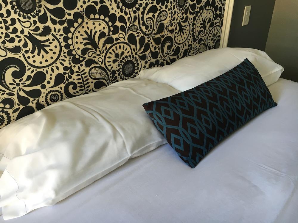 Hotel Salina Long Beach photo 5