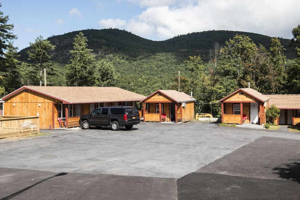 King Hendrick Motel photo 26