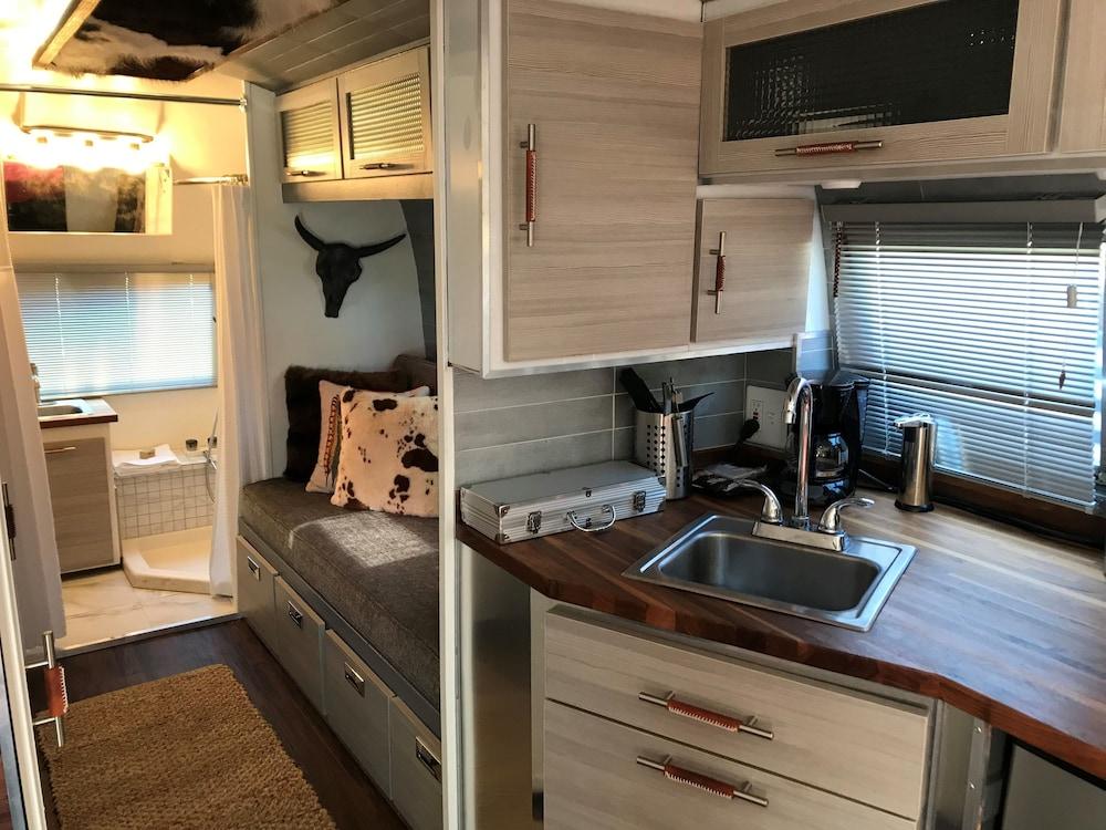 Palm Canyon Hotel & RV Resort photo 79
