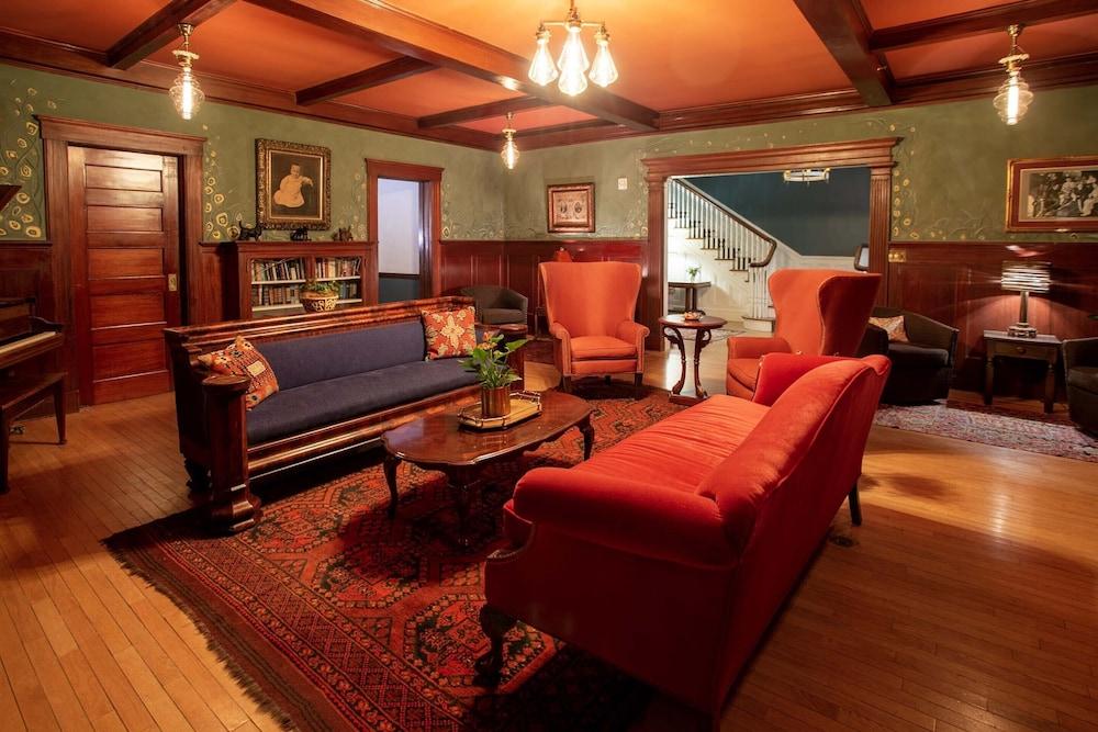 The Hartness House photo 54