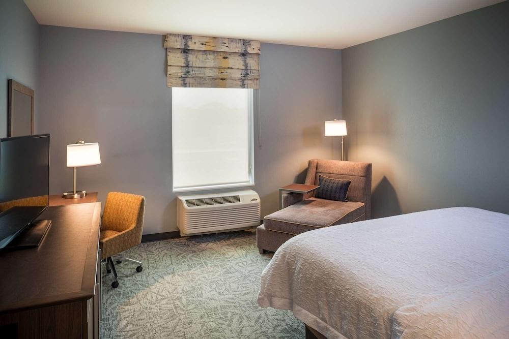 Hampton Inn Atlantic City/Absecon photo 40