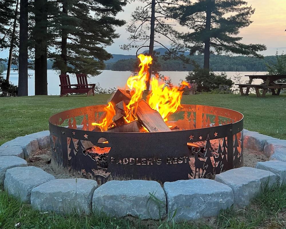 Paddler's Rest Lakeside Cabins and Hotel photo 70