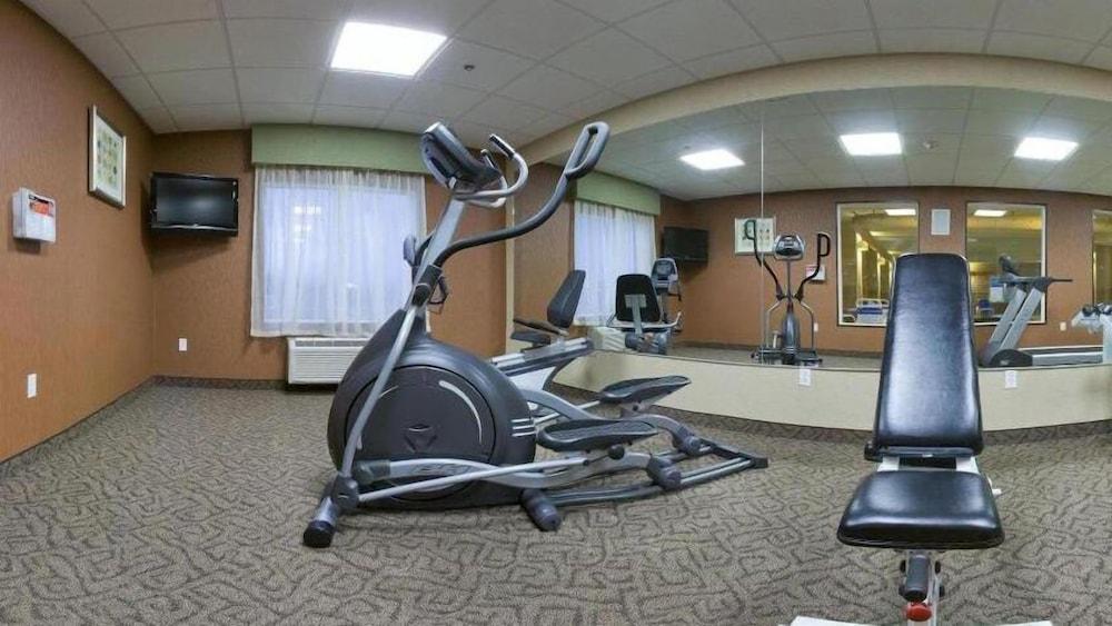 Holiday Inn Express Hotel & Suites Magee by IHG photo 25
