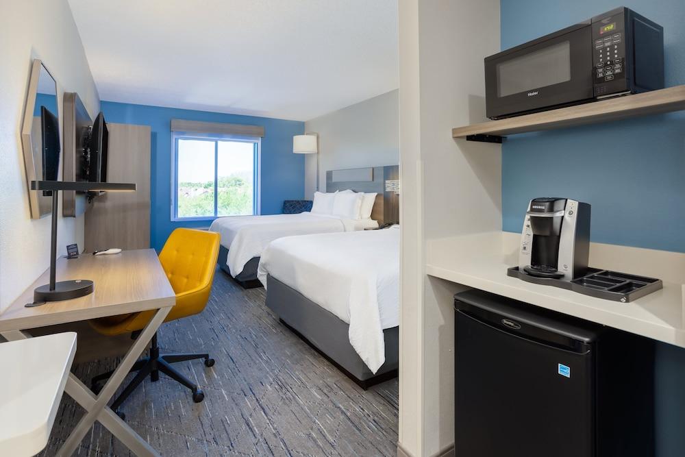 Holiday Inn Express Hotel & Suites New Tampa I-75 by IHG photo 61