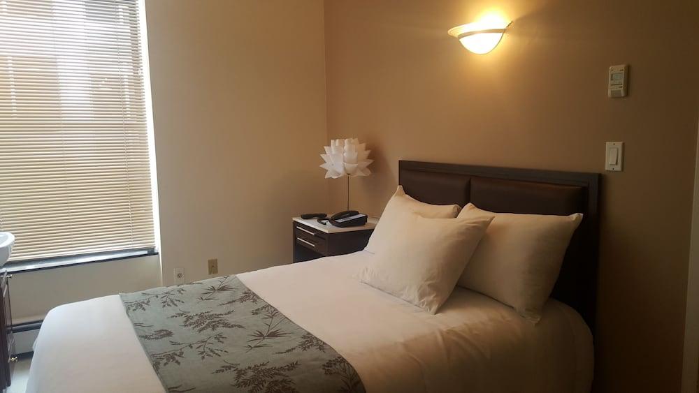 Americana Inn photo 27