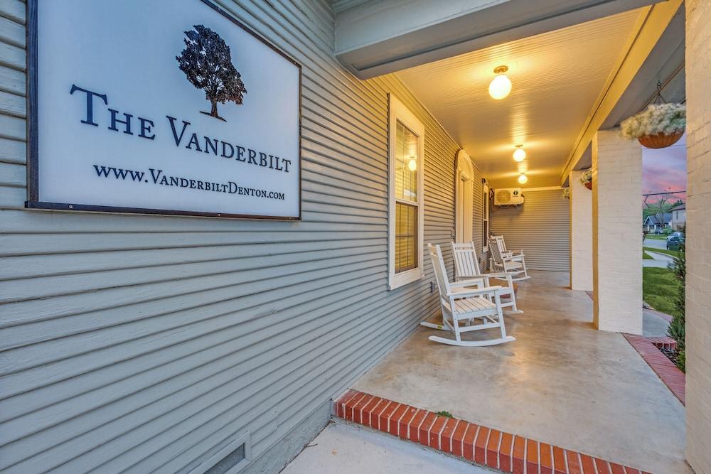The Vanderbilt photo 41