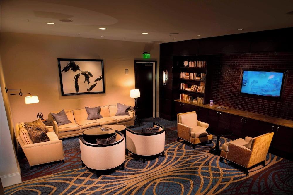 Marriott Milwaukee Downtown photo 40