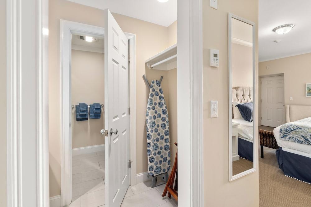 Guest House Suites photo 77