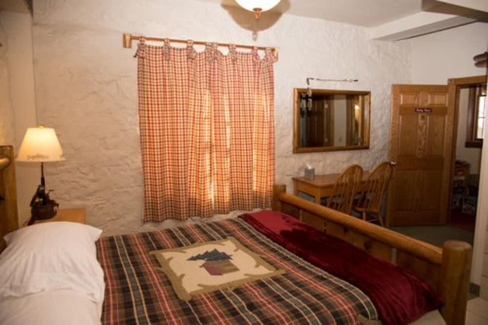 Stone Mill Hotel & Suites photo 25