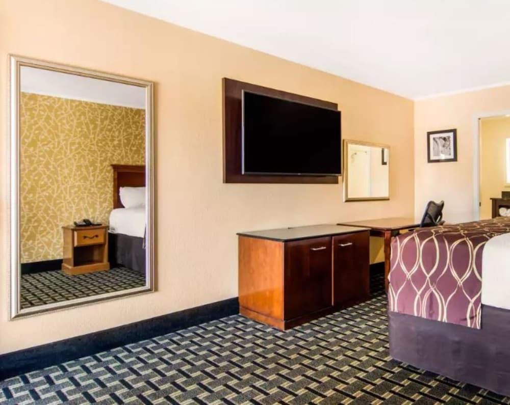 Quality Inn Toccoa photo 31
