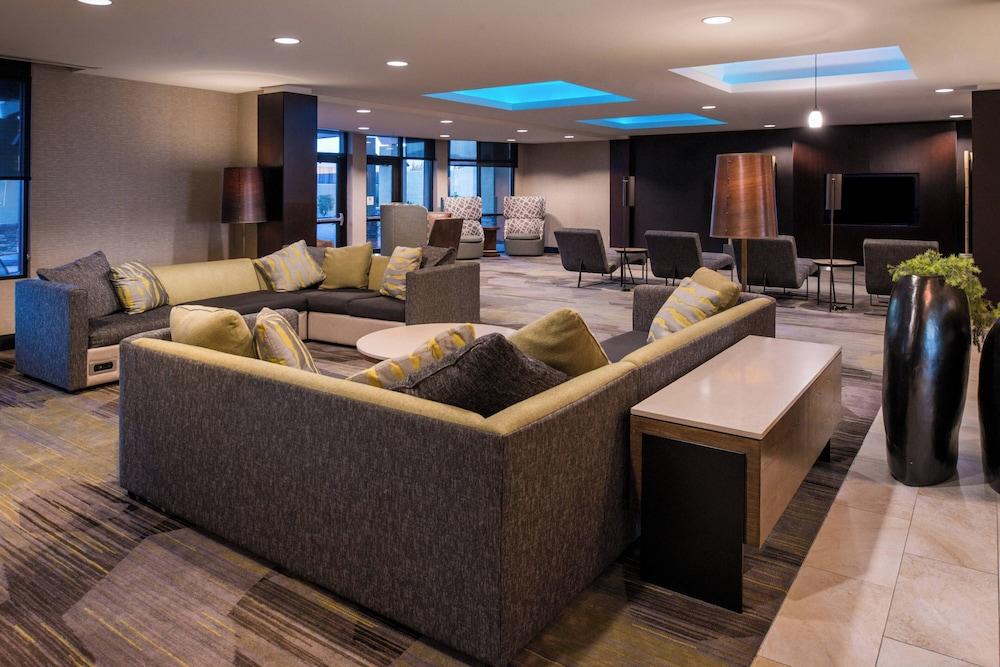 Courtyard Marriott Victorville photo 5