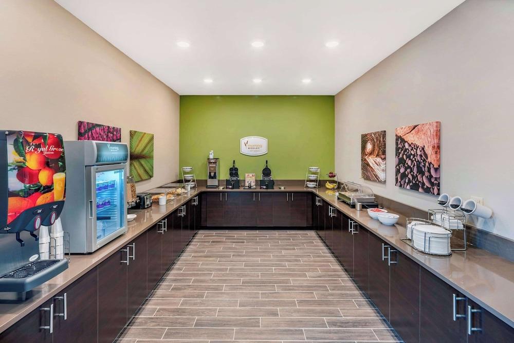 MainStay Suites Spokane Airport photo 31