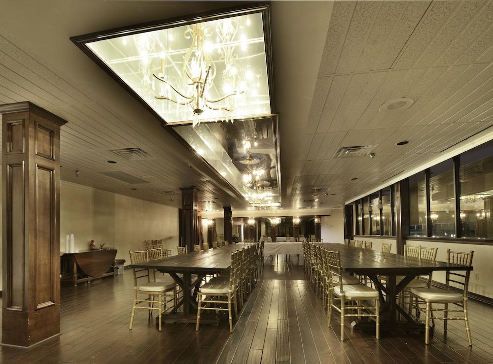 The Remington Suite Hotel and Spa photo 33
