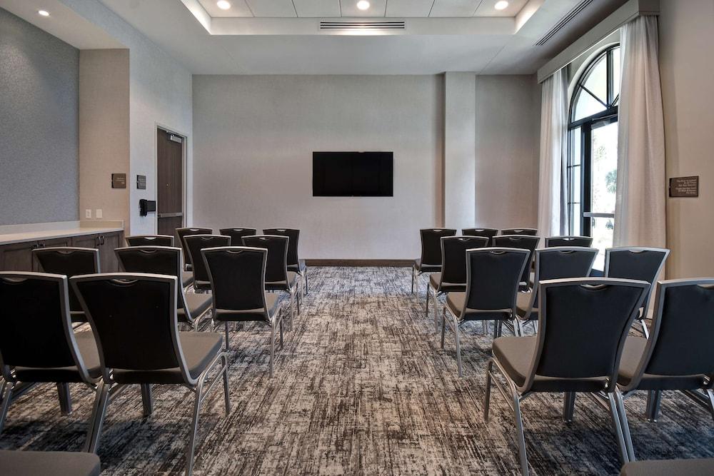 Homewood Suites by Hilton Orlando at Flamingo Crossings photo 36