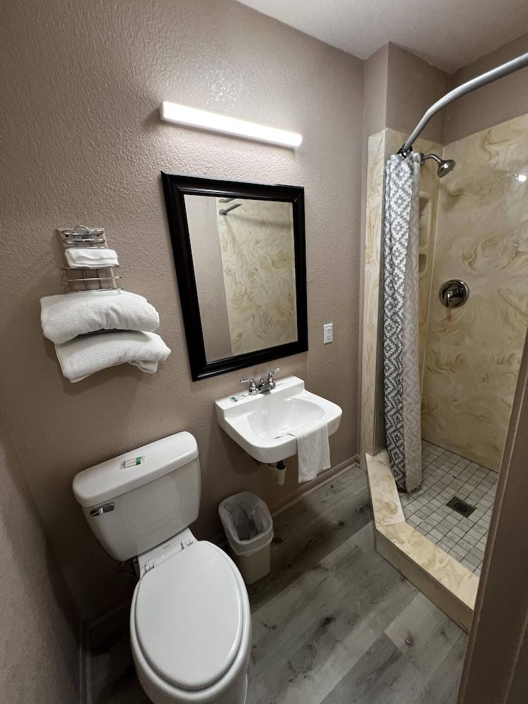 The 409 Bolivar Beach Hotel photo 9