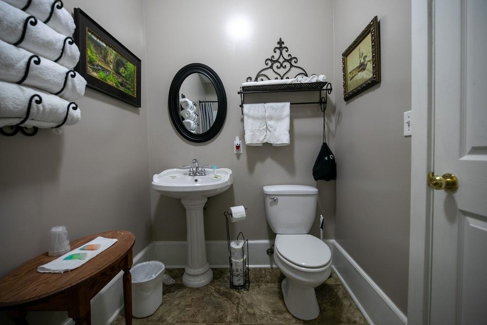 Nauvoo Temple House Hotel photo 73