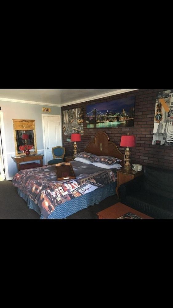 Travel Inn And Suites photo 19