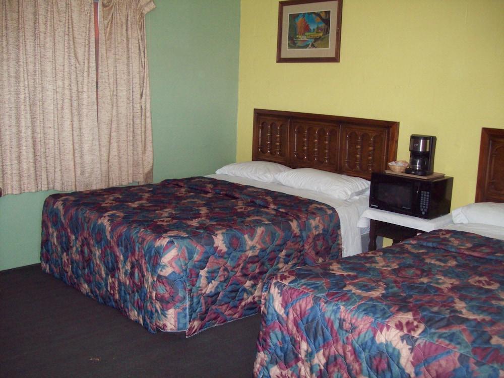Budget Inn Sanderson photo 8